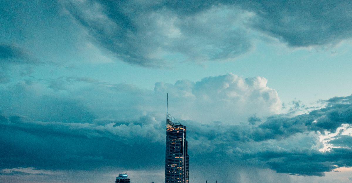 Exploring Hybrid Cloud Solutions for Improved Flexibility